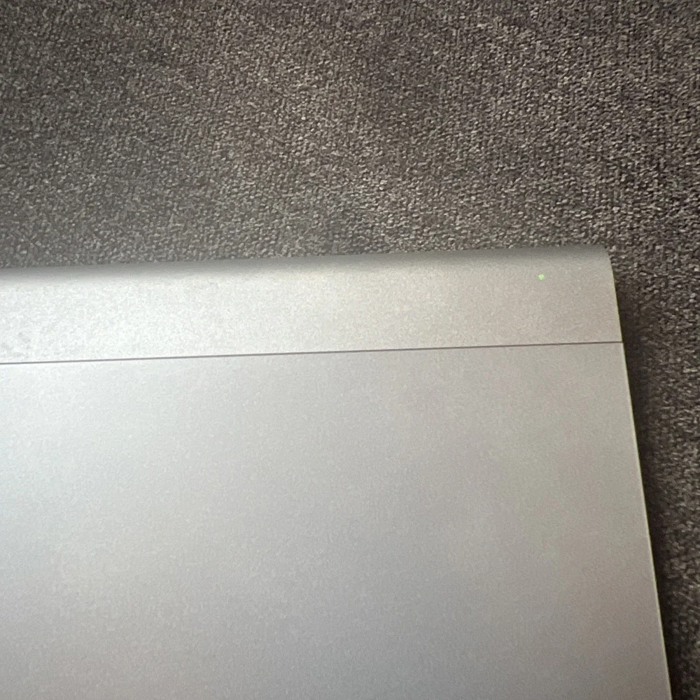 Apple A1339 Magic Trackpad 1  Silver